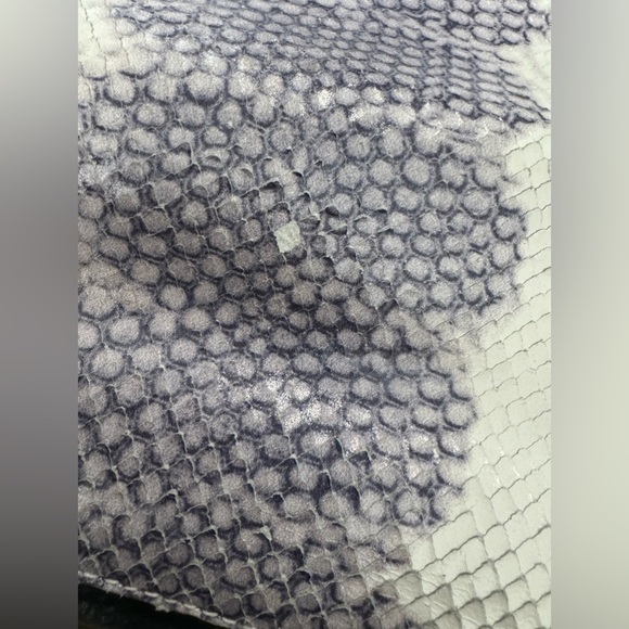 Louise et Cie Alis Leather Crossbody Snake Print White Black & Purple Purse Bag - Picture 5 of 16